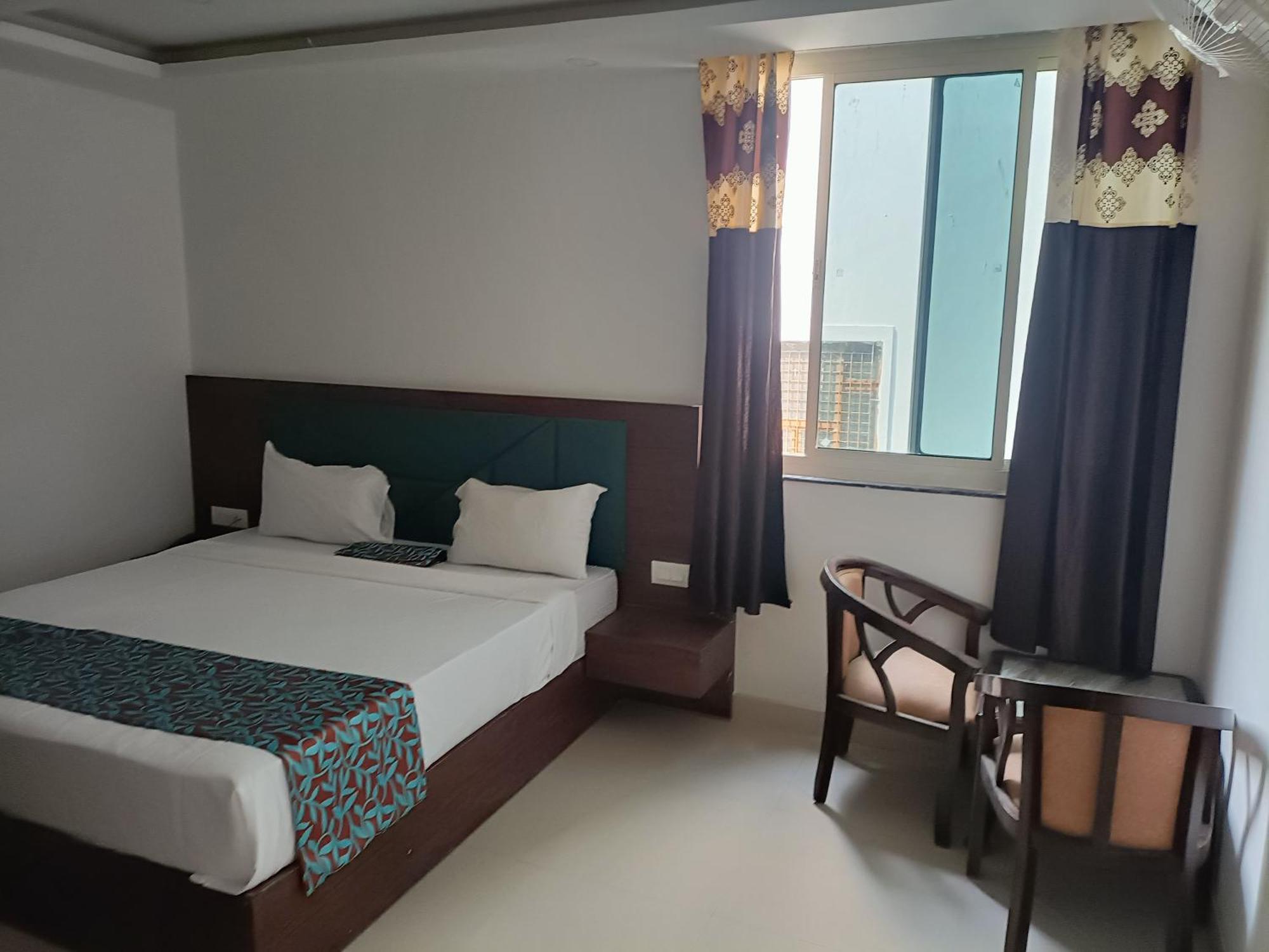 Hotel Vista Premium Tark A Family Hotel Near Igi Airport Delhi Yeni Delhi Dış mekan fotoğraf