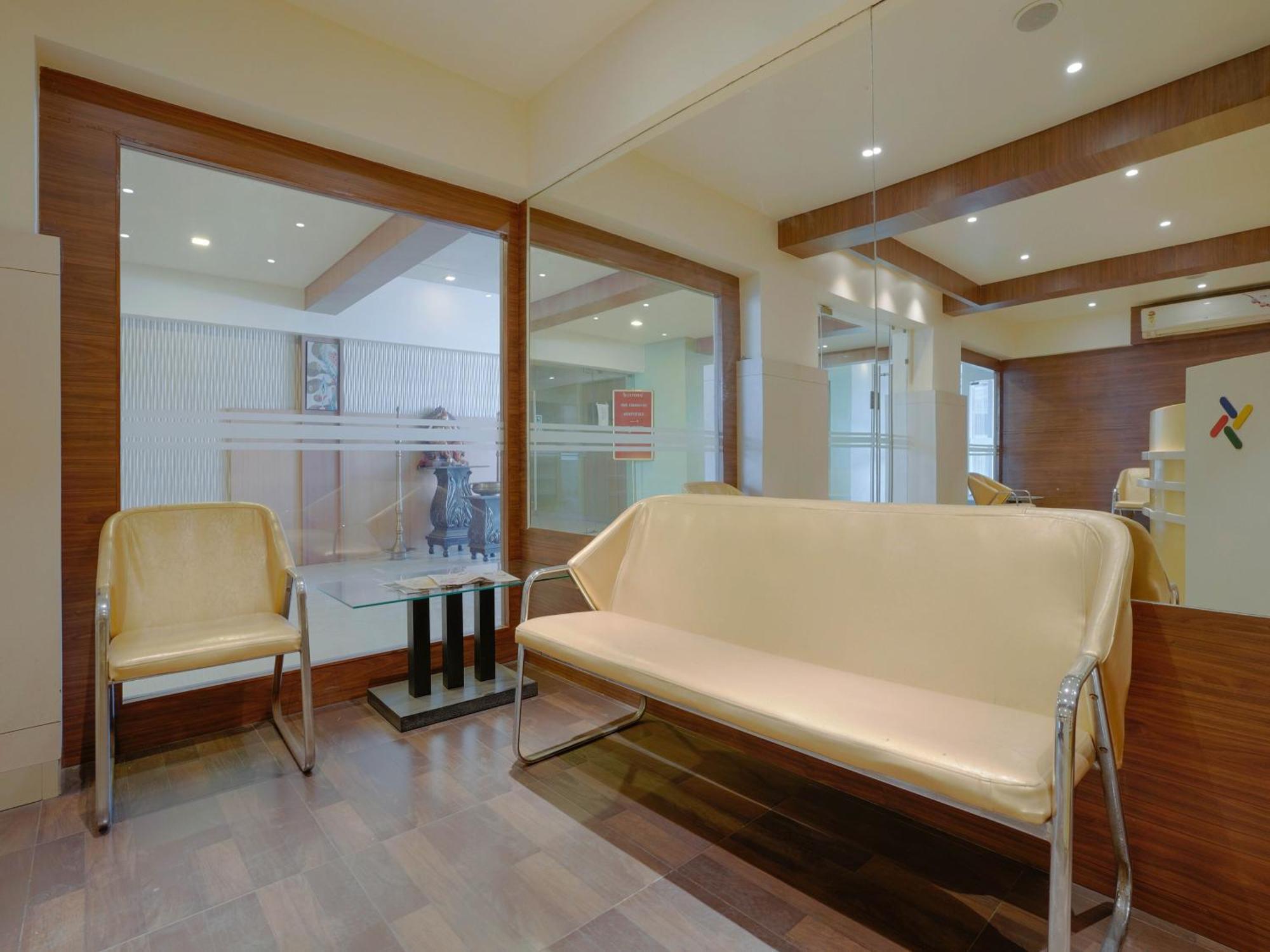 Hotel Vista Premium Tark A Family Hotel Near Igi Airport Delhi Yeni Delhi Dış mekan fotoğraf