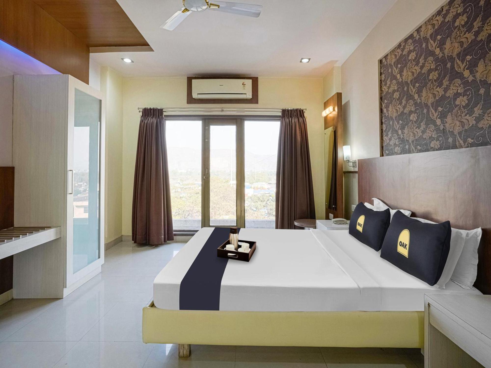 Hotel Vista Premium Tark A Family Hotel Near Igi Airport Delhi Yeni Delhi Dış mekan fotoğraf