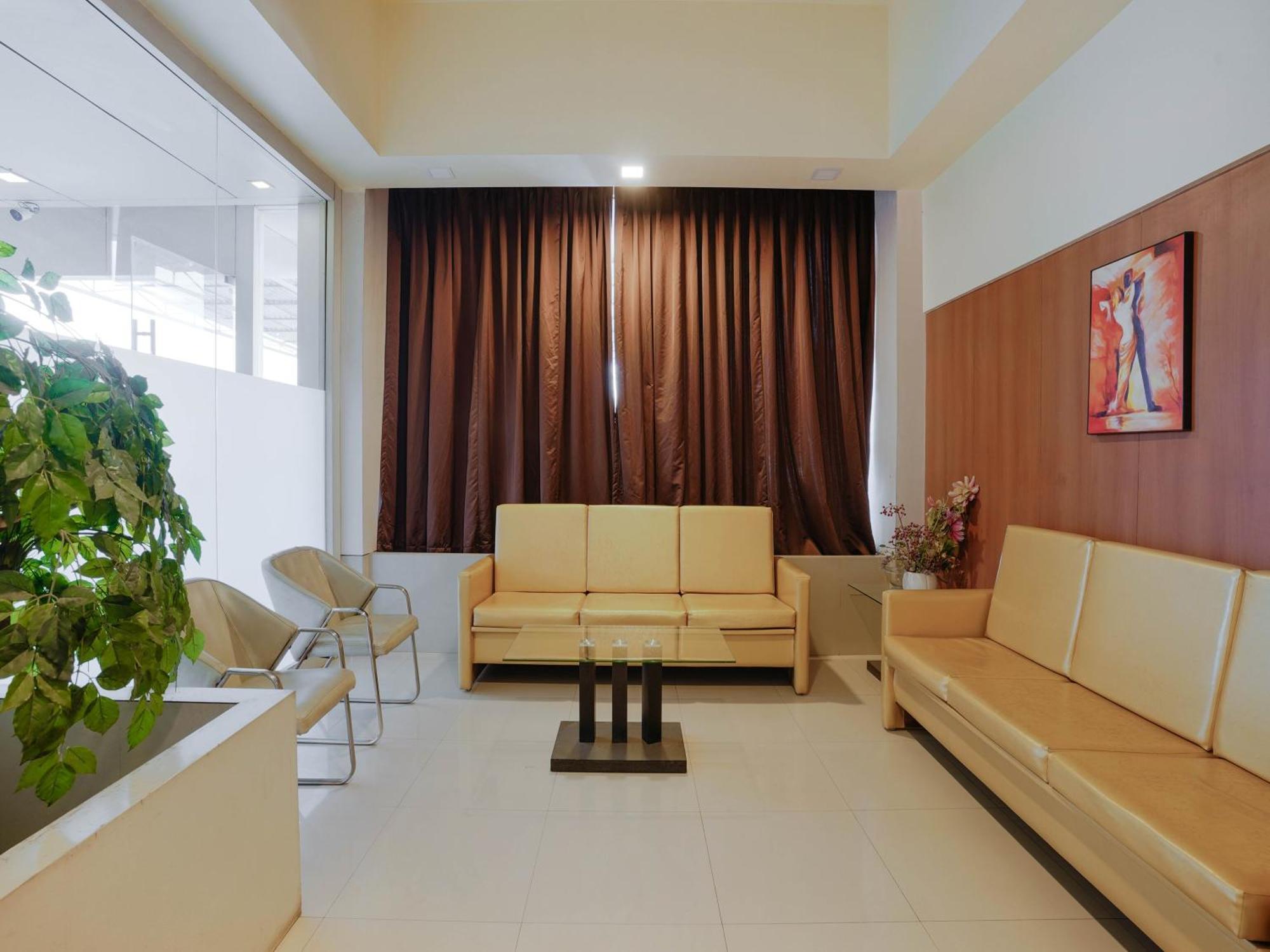 Hotel Vista Premium Tark A Family Hotel Near Igi Airport Delhi Yeni Delhi Dış mekan fotoğraf